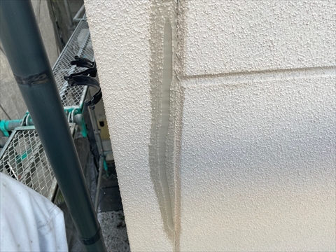 シーリング(コーキング)を充填した